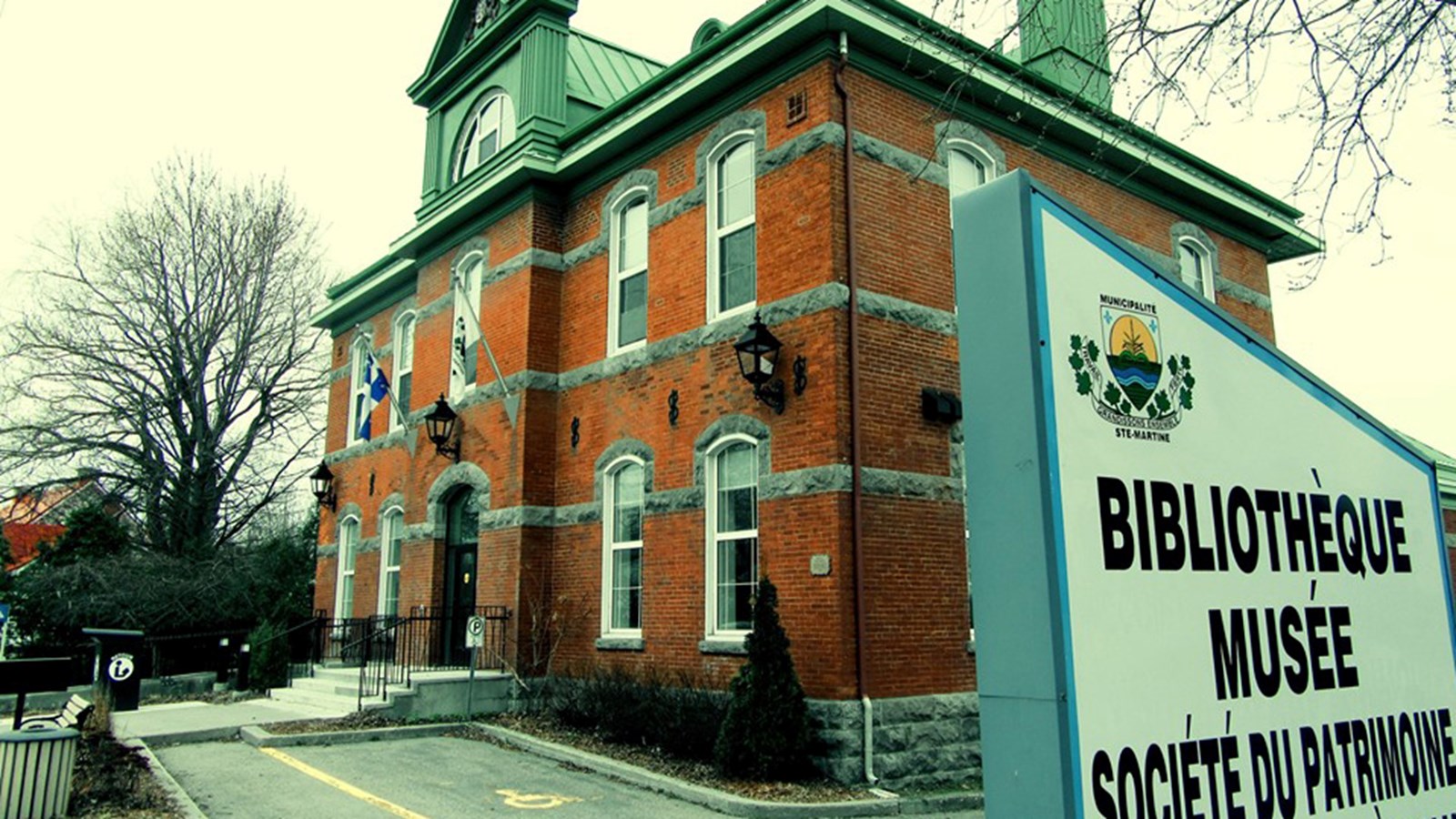 Prolongation de la fermeture des bâtiments municipaux à Sainte-Martine