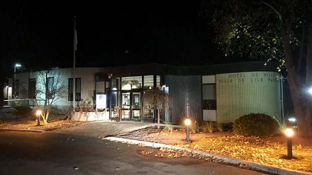 13 novembre 2020: Réorganisation municipale à la Ville de L'Île-Perrot