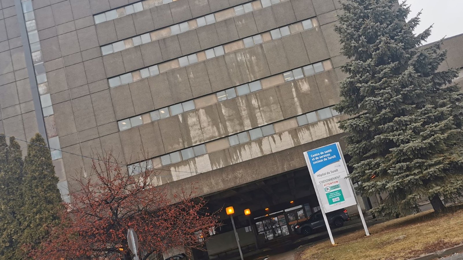 Éclosion mineure de COVID-19 à l’Hôpital du Suroît 