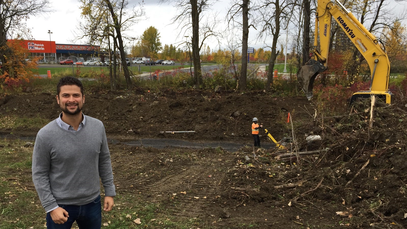 La Ville de Salaberry-de-Valleyfield travaillait depuis de longs mois pour relier l’espace commercial du Walmart avec la rue Tougas et la zone commerciale voisine en octobre dernier quand le projet s’est finalement concrétisé en octobre dernier sous les yeux du maire Miguel Lemieux