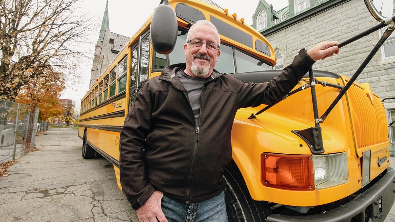 Une des belles actions marquantes de l’année qui s’achève est la mise sur pied de l’Unité mobile de chaleur, un ancien autobus scolaire converti pour accueillir les personnes en situation d’itinérance à Salaberry-de-Valleyfield pendant quelques heures