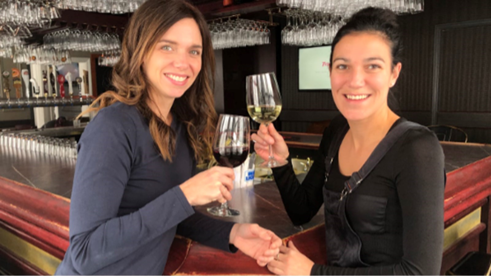 Avant d’être durement affectés par la crise mondiale de la COVID-19, huit restaurateurs de Salaberry-de-Valleyfield s’associaient pour recueillir des fonds pour la Fondation de l’Hôpital du Suroît