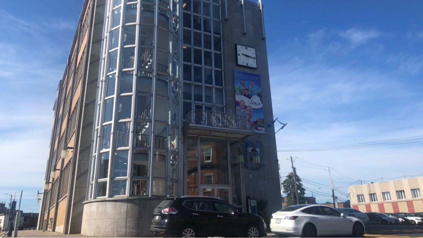 La Ville de Salaberry-de-Valleyfield confirmait la réouverture de la plupart de ses bâtiments municipaux à compter du lundi 22 juin