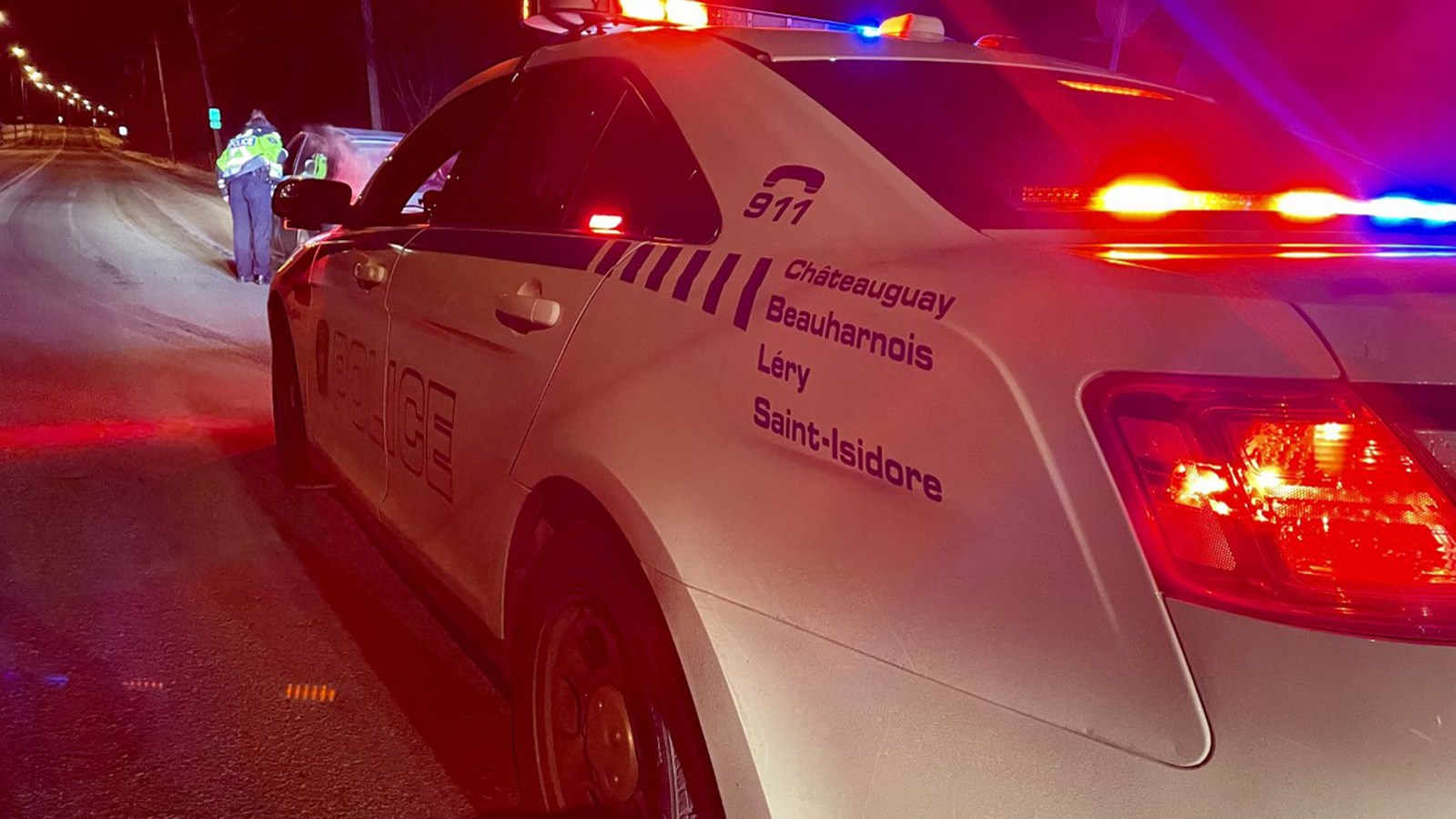 2 constats d'infraction pour non-respect du couvre-feu ont été émis par le SPC à Beauharnois