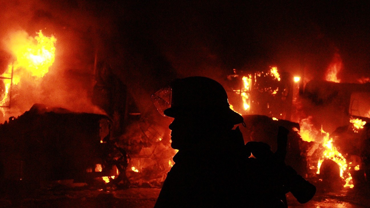 Un violent incendie cause d'importants dommages à Coteau-du-Lac
