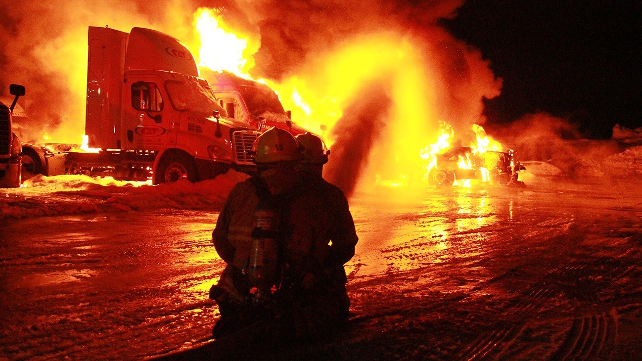 Un violent incendie cause d'importants dommages à Coteau-du-Lac