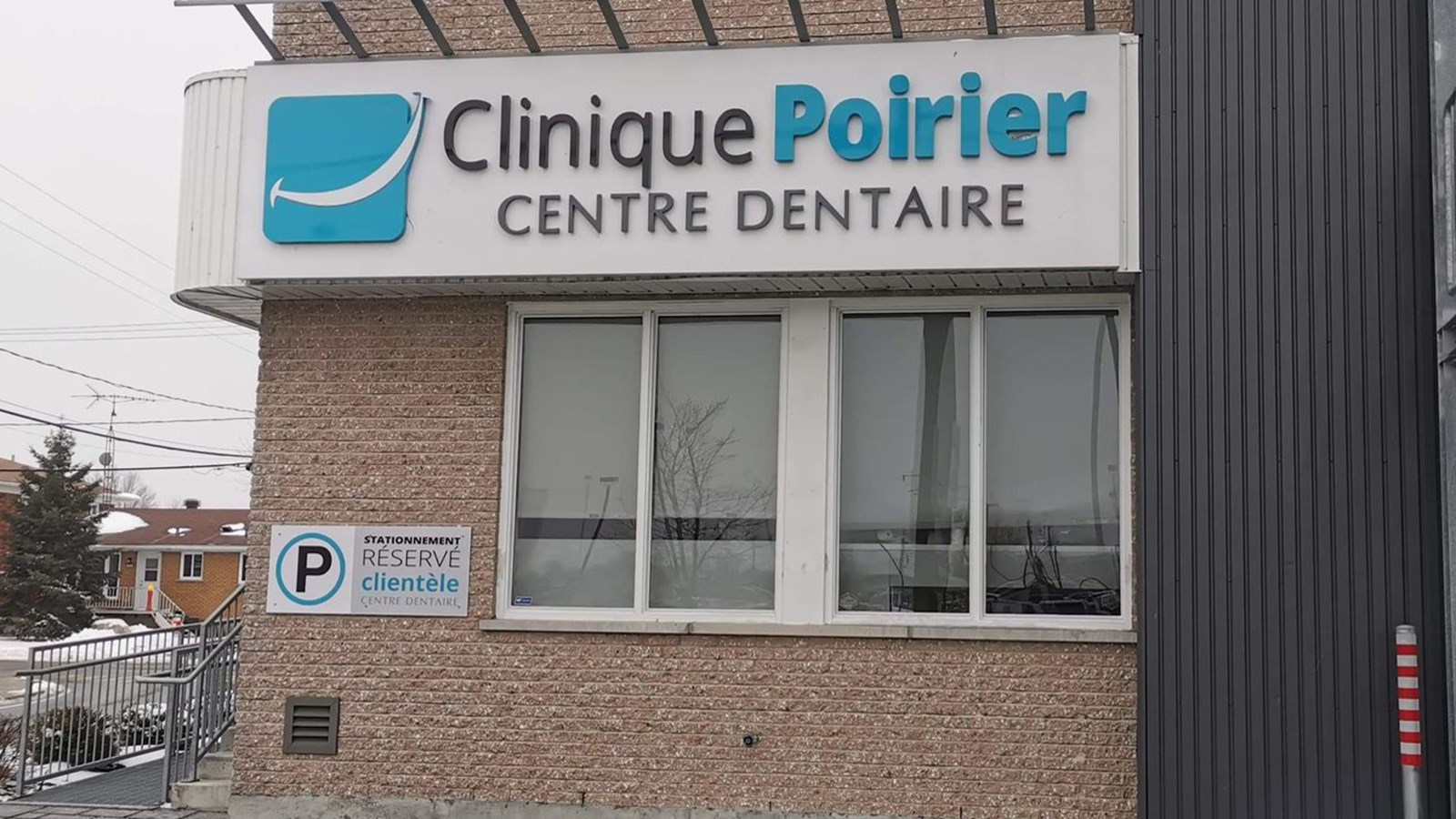 Clinique Poirier Centre Dentaire : Implants dentaires à Valleyfield ainsi que tous les services en dentisterie