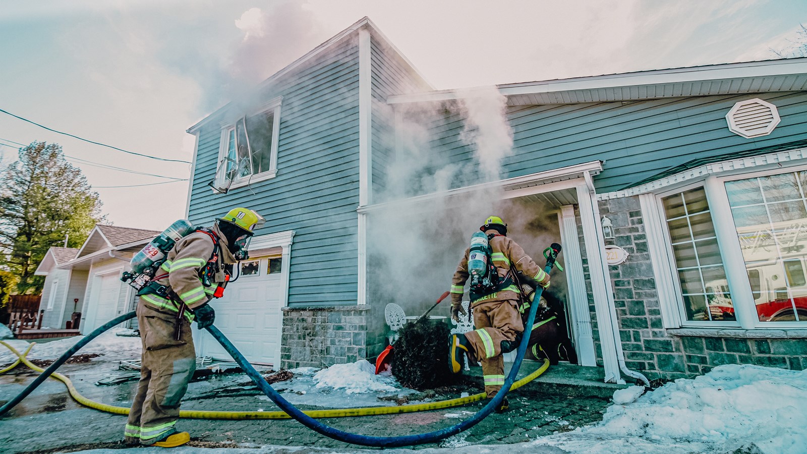 Une résidence de Saint-Zotique est lourdement endommagée par les flammes