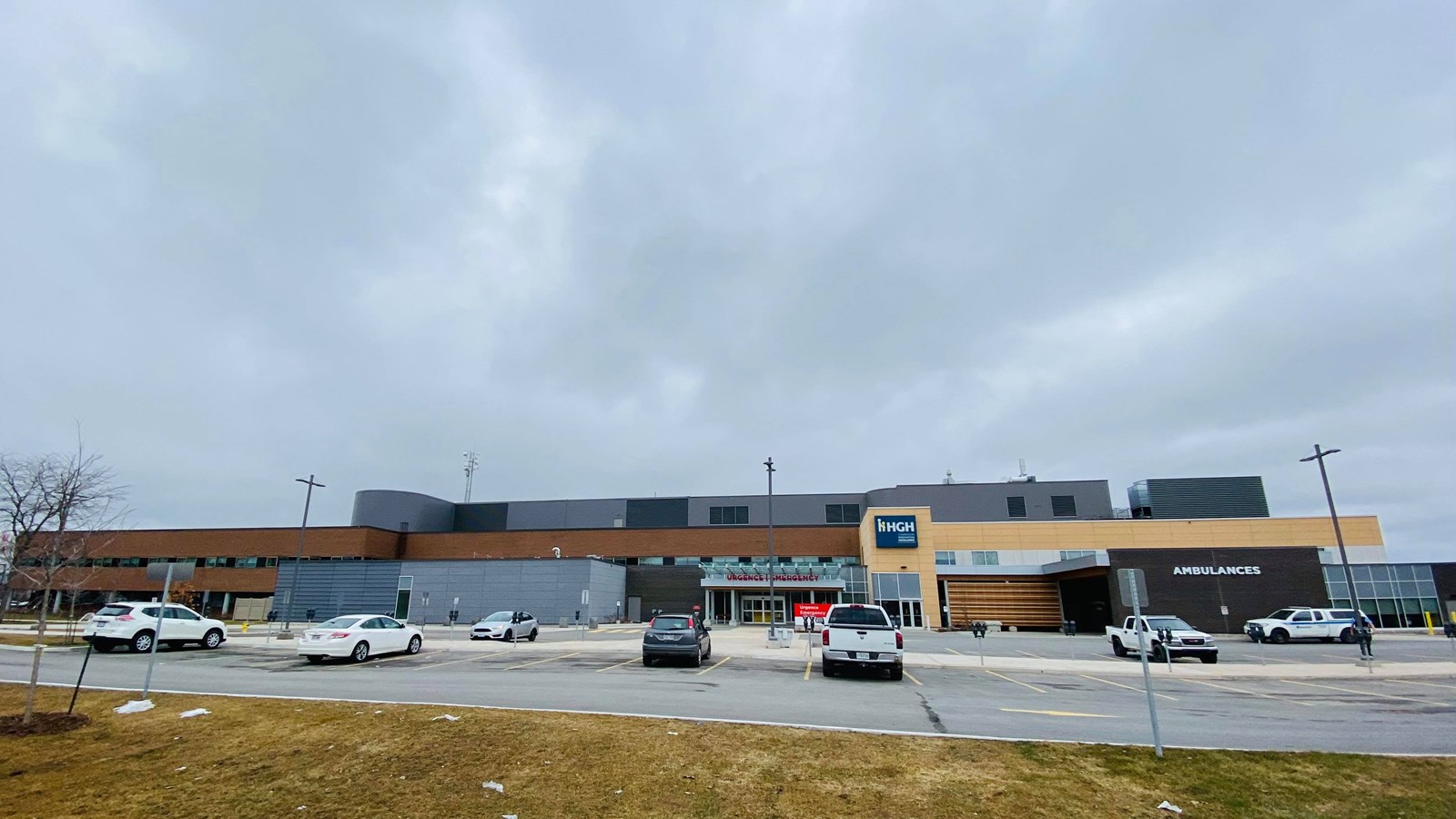 Un médecin québécois accusé de meurtre à Hawkesbury
