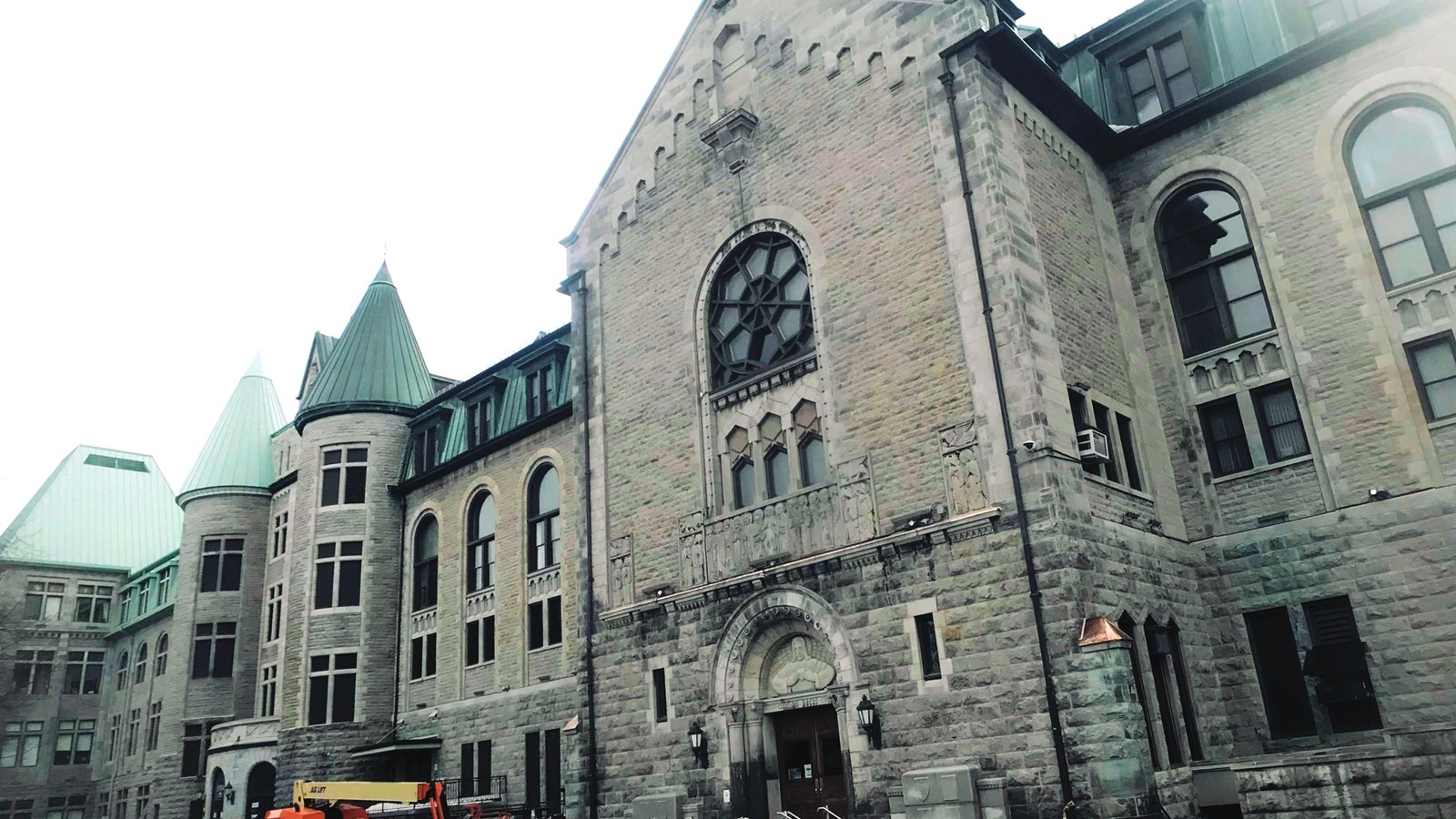 Le Cégep de Valleyfield salue ses nouveaux diplômés