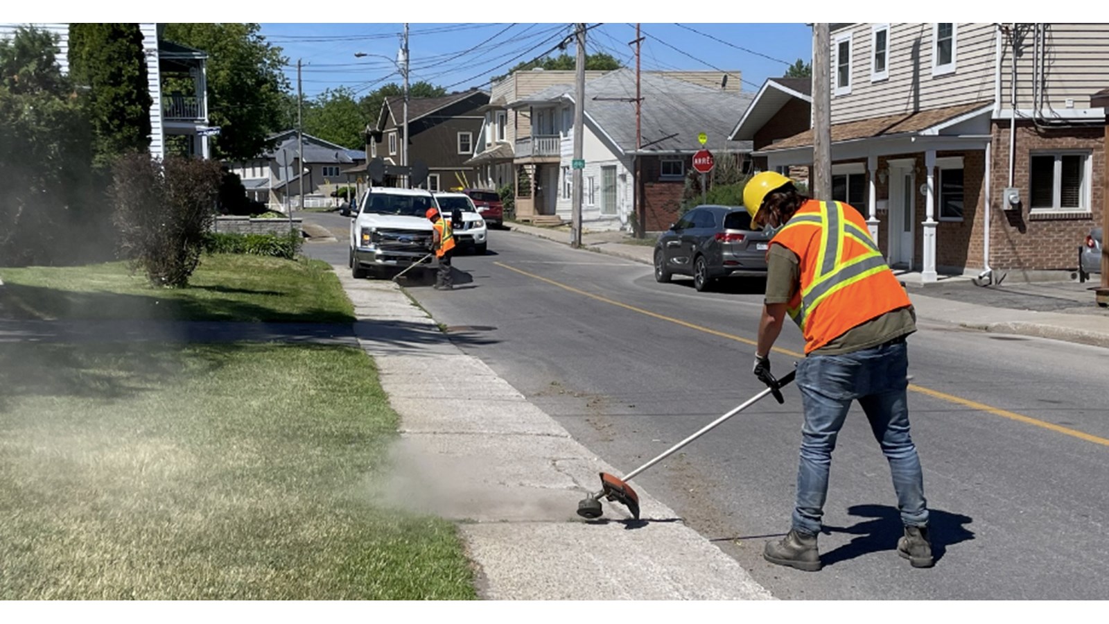 Nettoyage des bords de rues à Salaberry-de-Valleyfield