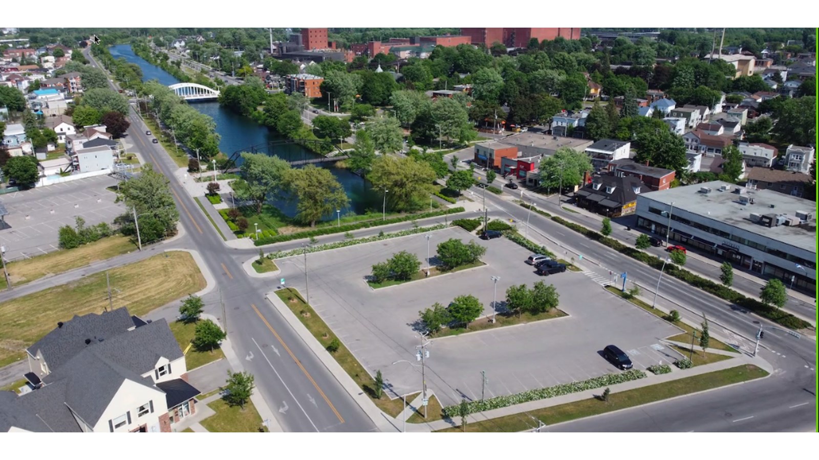 L'édition 2021 de l'activité reviendra cette année le dimanche 15 août prochain sur site de l’ancien canal de Beauharnois situé dans le quadrilatère des rues Victoria Est, Fabre, Hébert et de l’avenue du Centenaire