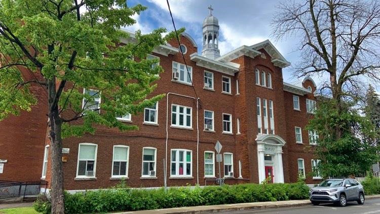 L’ancien couvent des Soeurs de Sainte-Anne change de propriétaires