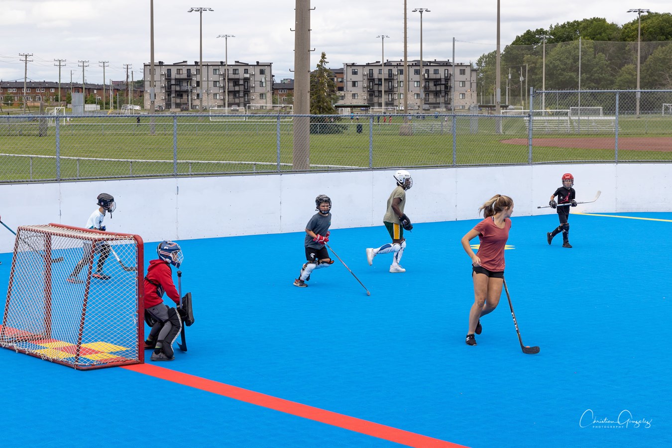 Un plateau de Dek Hockey qui fait des heureux dans Vaudreuil-Dorion