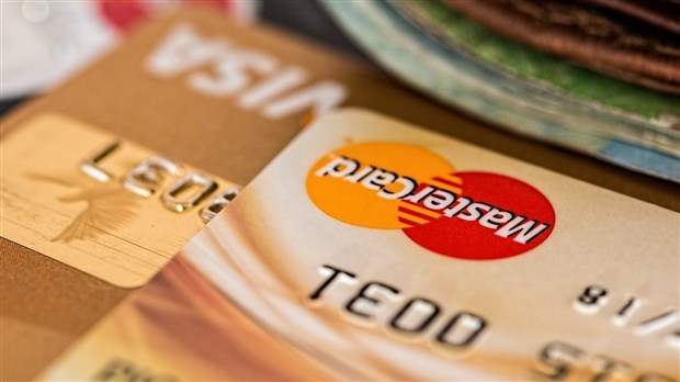 Carte de crédit: hausse du paiement minimum