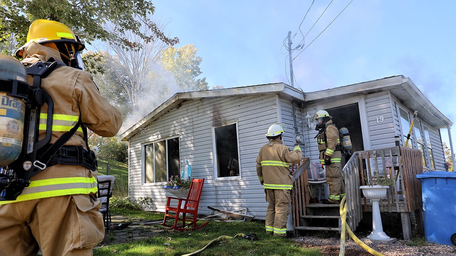 Important incendie sur la rue Anna à Rigaud
