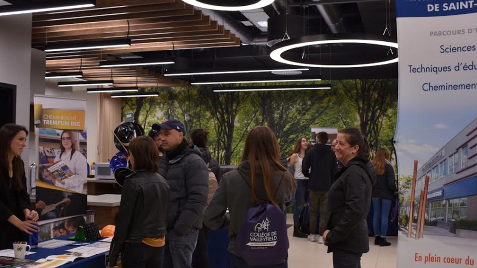 Le Cégep de Valleyfield ouvre les portes de ses campus 