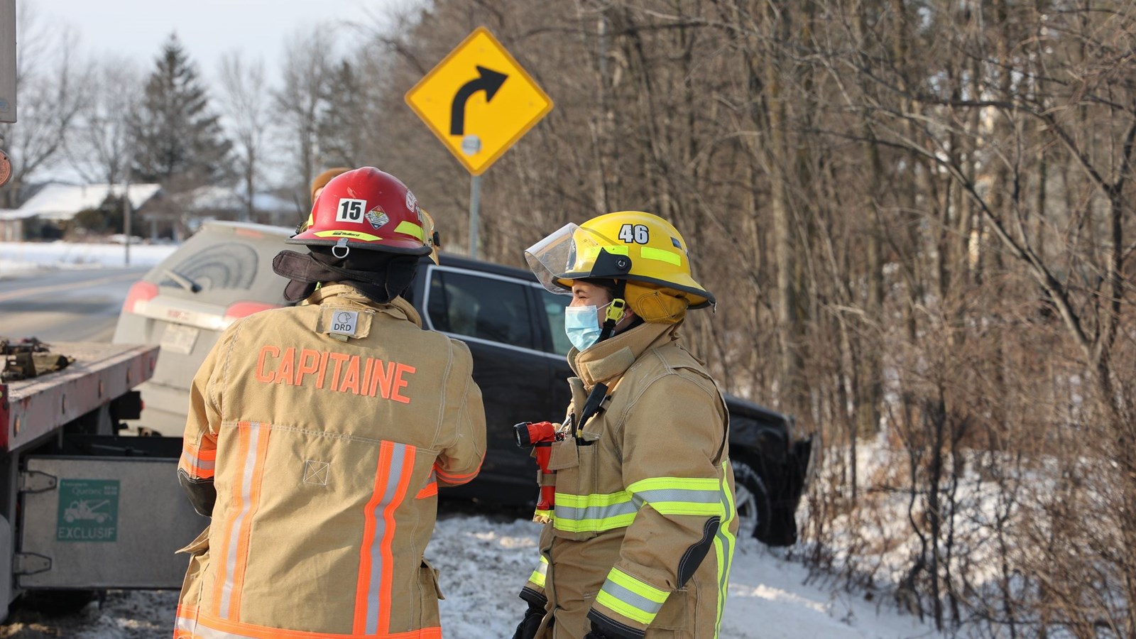 Un véhicule effectue une sortie de route sur la 201 à Coteau-du-Lac 