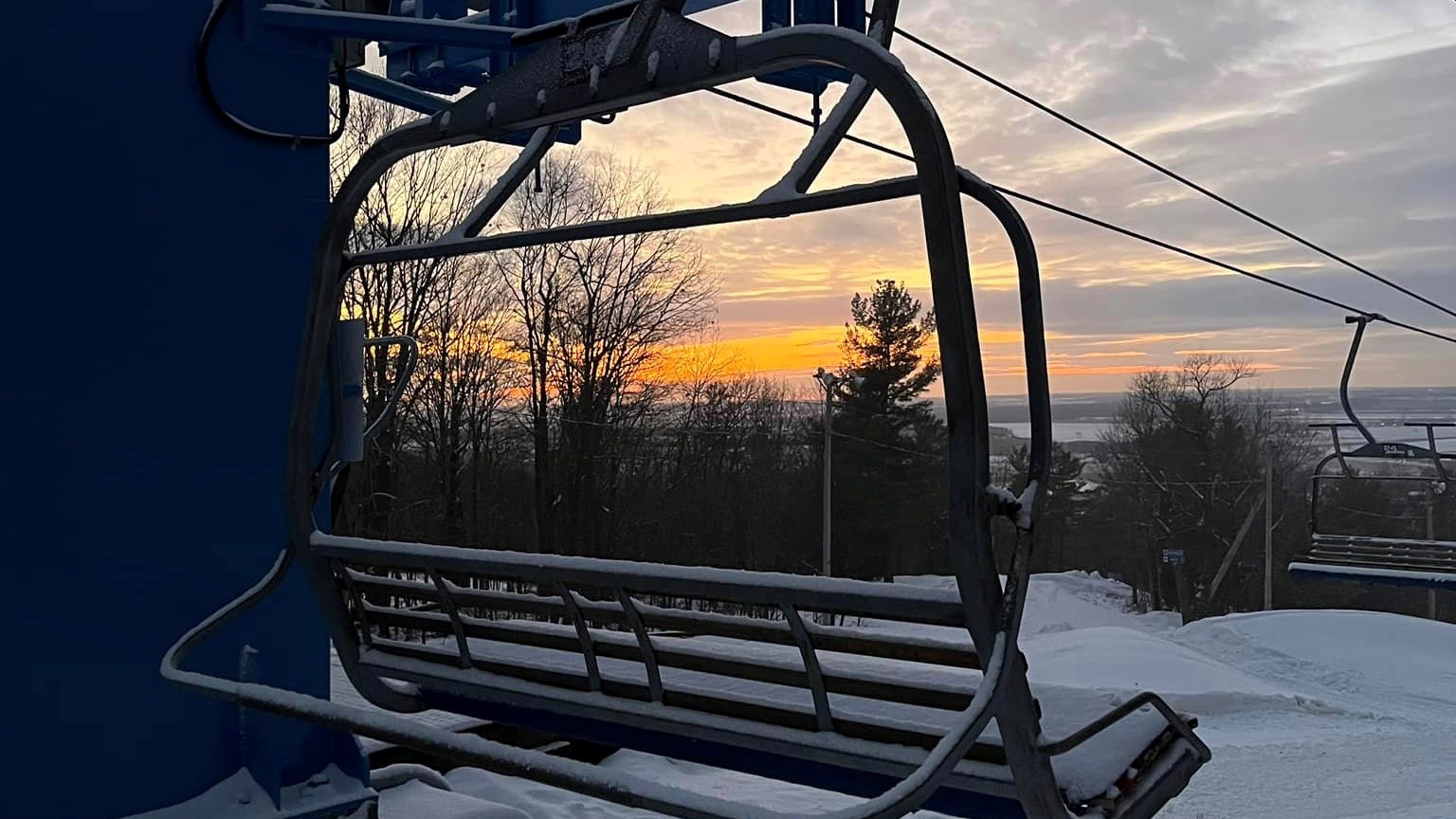 Avis de fermeture de Mont Rigaud demain