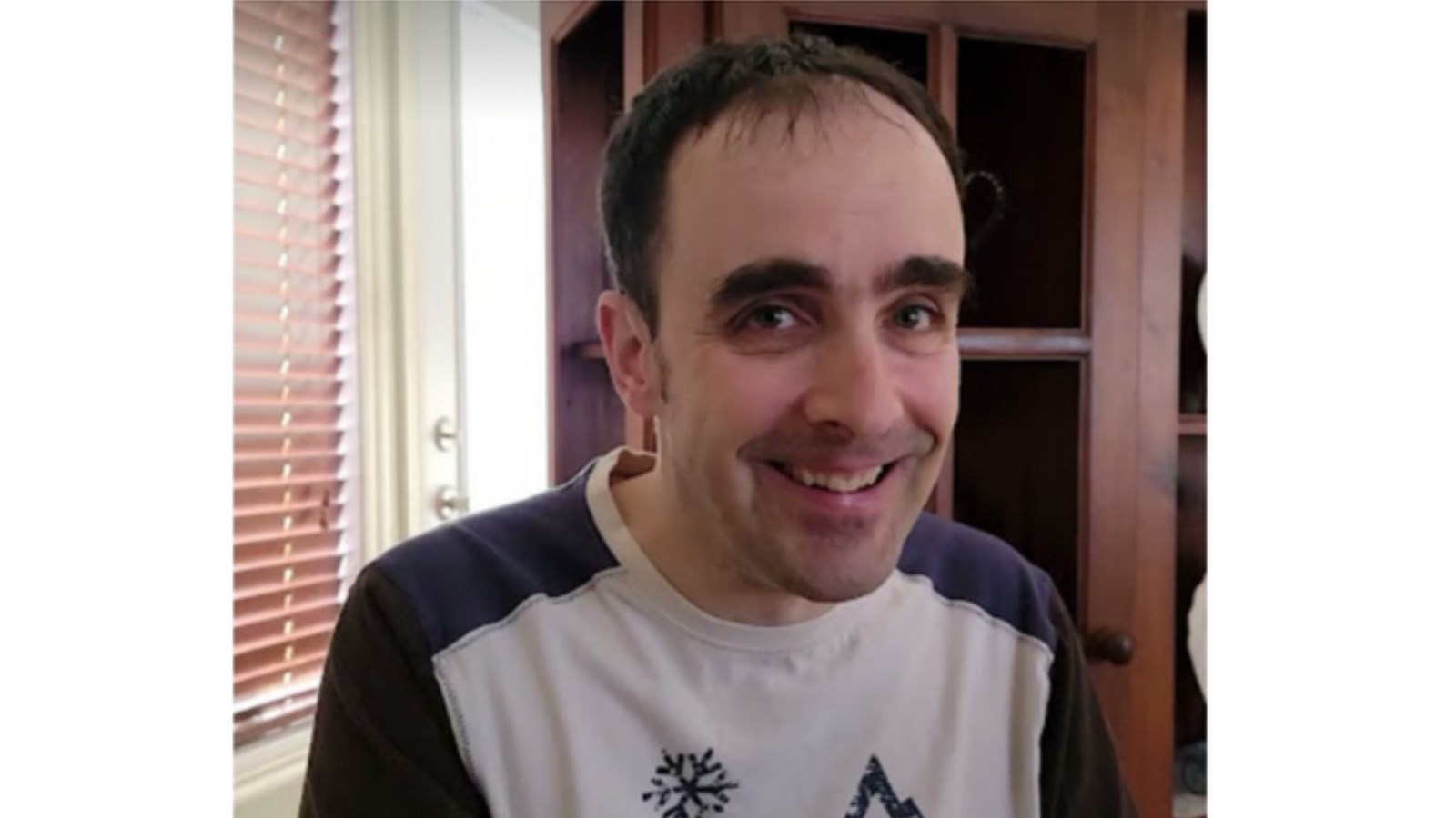 Ian-Eric est le porte-parole de notre concours de casse-têtes Cultivons nos forces contraires