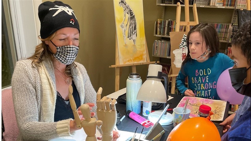 Une dernière activité de Fabienne Legrand pour clore la première édition d'Artiste en résidence