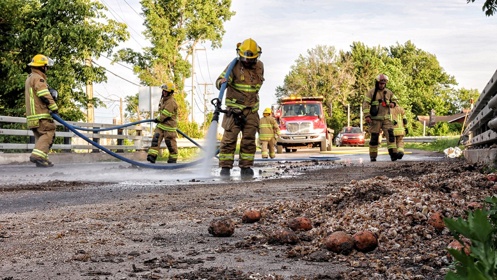 Des patates causent la fermeture complète de la route 201 à Coteau-du-Lac 