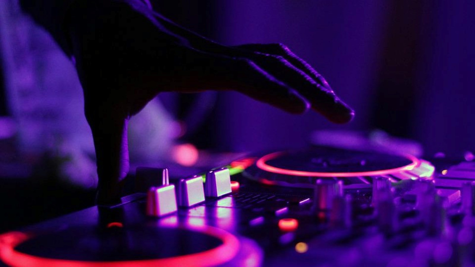 Soirée DJ ce soir dans le Quartier Nitro 