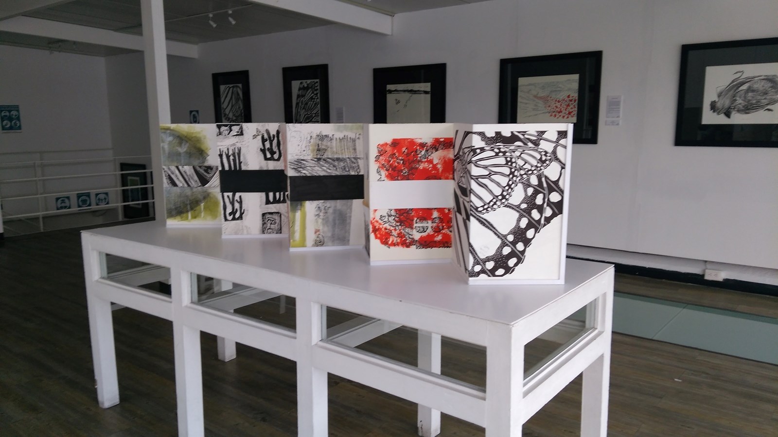 Puentes de papel - Ponts de papier: une exposition à voir au Musée régional de Vaudreuil-Soulanges