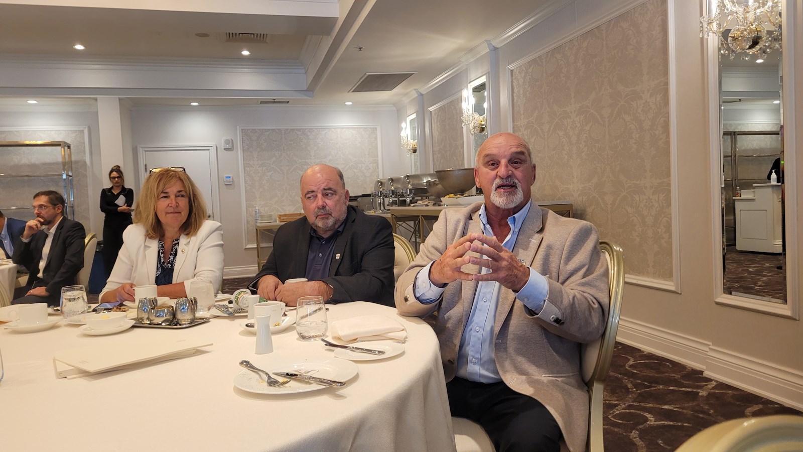 Charles Milliard vient à la rencontre de la communauté d'affaires de Vaudreuil-Soulanges