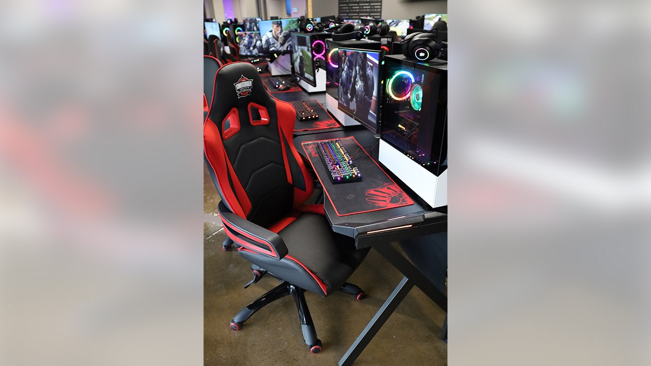 Ouverture d'un centre de jeux vidéos