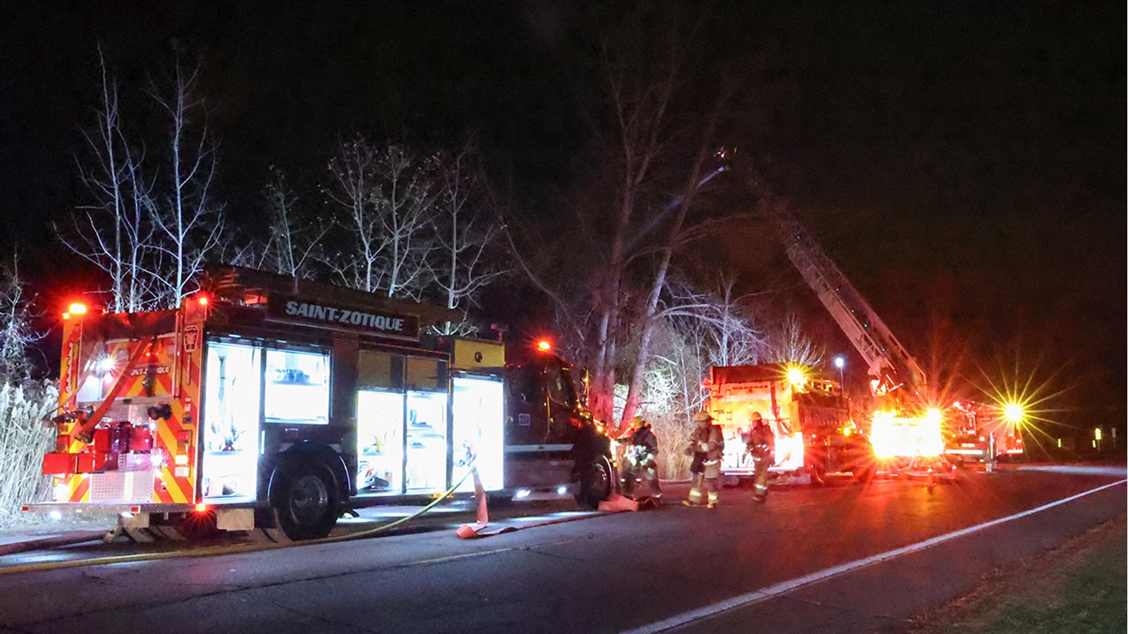 Un feu de broussailles a occupé les sapeurs de Saint-Zotique et Rivière-Beaudette 