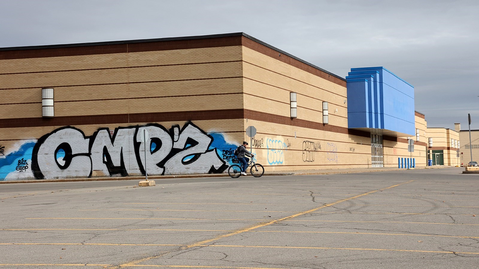 The old Walmart in Pincourt will soon be demolished