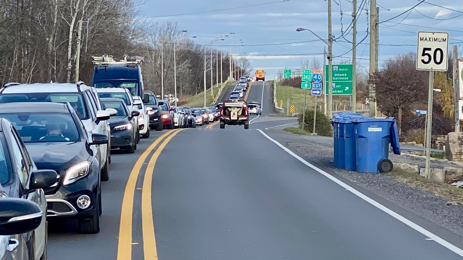 Collision causes major traffic jam in Saint-Lazare