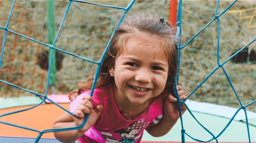 Le 20 novembre, on porte le ruban bleu en support aux droits des enfants 