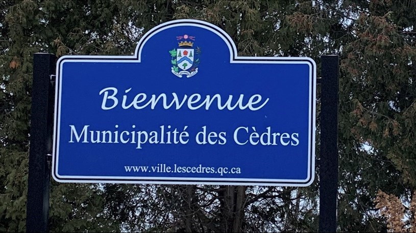 Des boîtes de collecte d'argent pour la guignolée 2022 aux Cèdres 