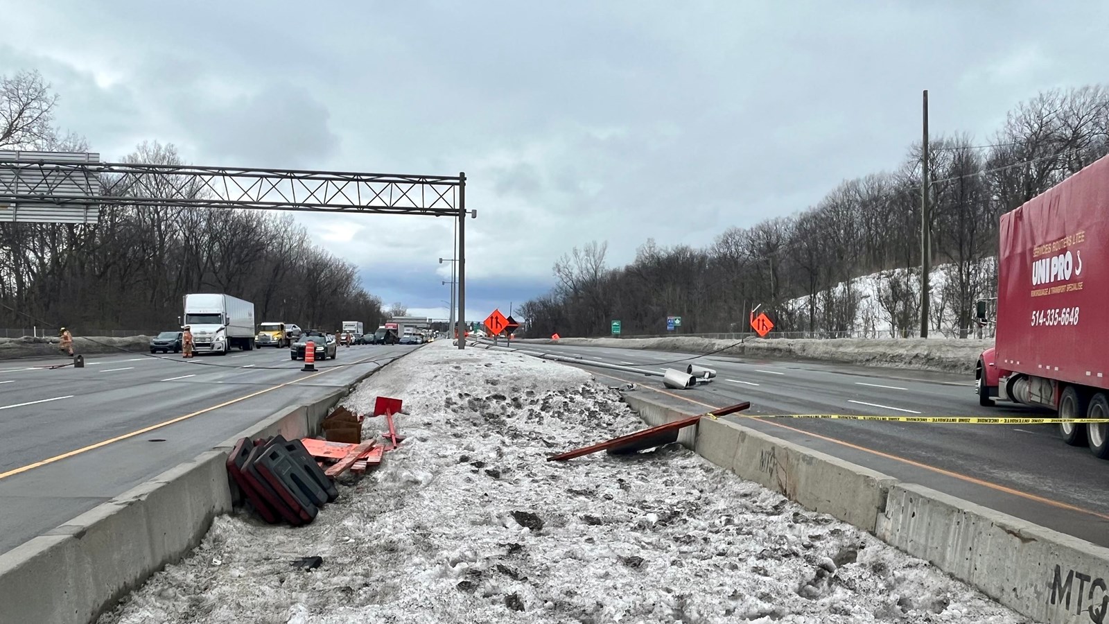 Fermeture de l'autoroute 40 dans les deux directions à Sainte-Anne-de-Bellevue