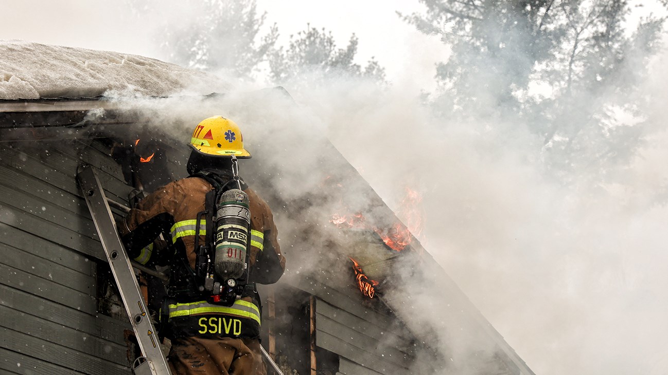 Une résidence est la proie des flammes à Vaudreuil-Dorion