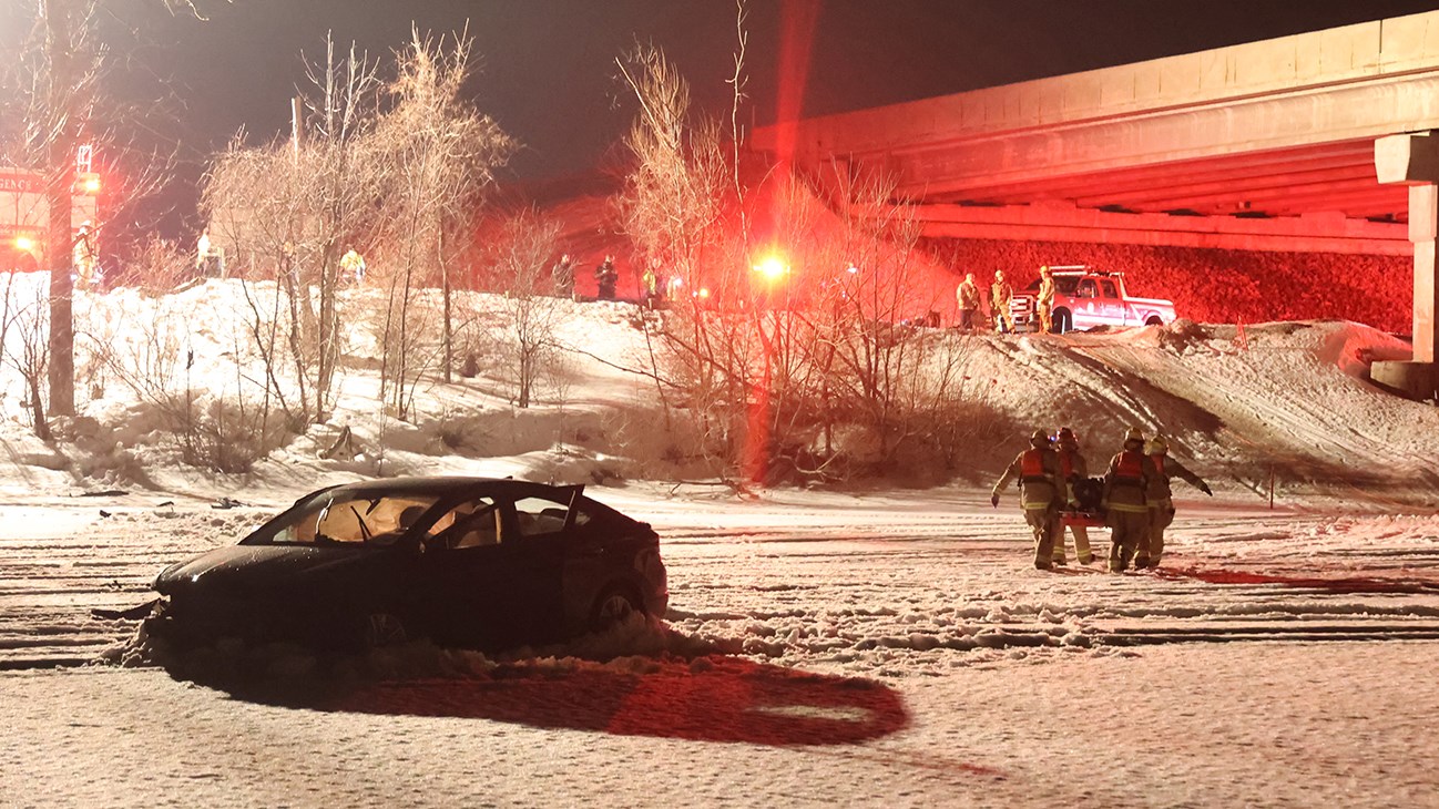 Une automobiliste termine sa course en vol plané sur la rivière Rigaud