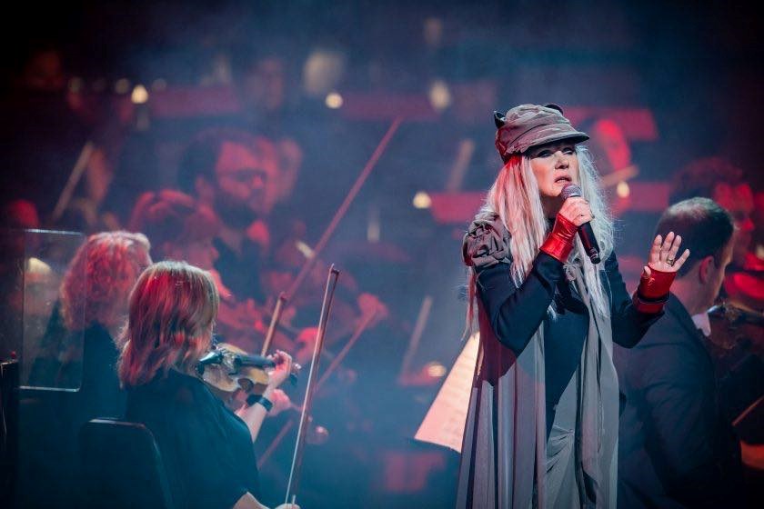 Diane Dufresne : première chanteuse francophone intronisée au Panthéon de la musique canadienne