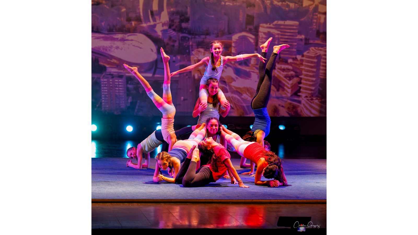 Un spectacle de cirque spatial pour les élèves de l'école Brind'Amour