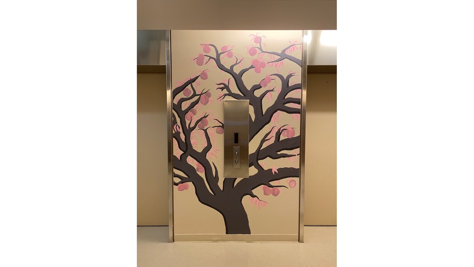 Les murales «Arbres de vie» sont créées à l'hôpital Sainte-Anne