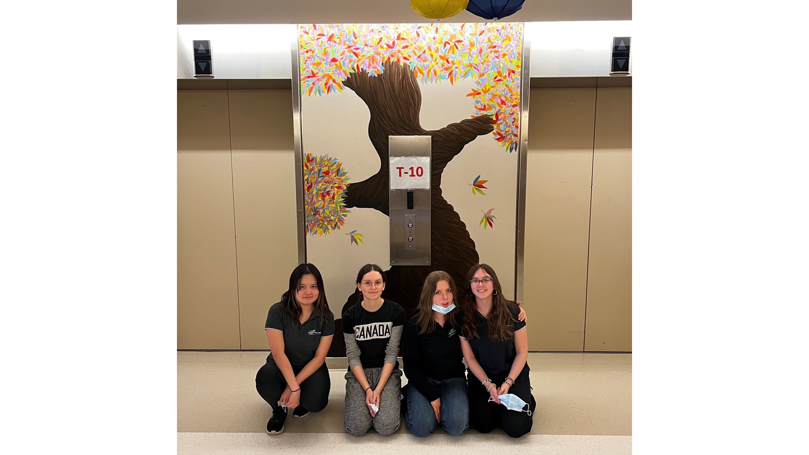 Les murales «Arbres de vie» sont créées à l'hôpital Sainte-Anne