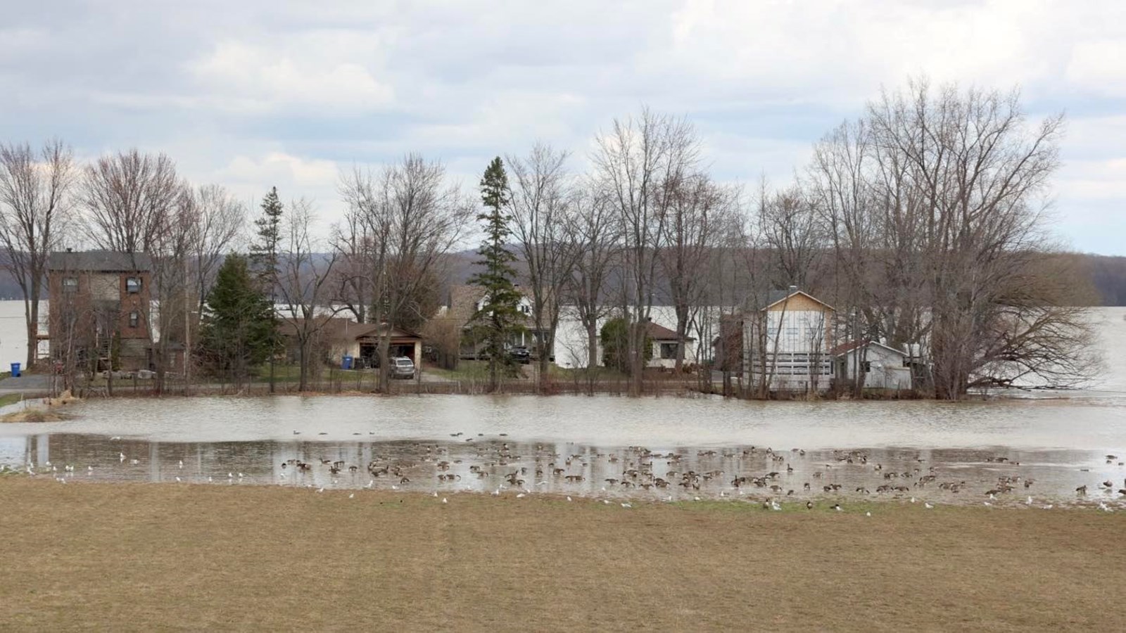 Crue printanière: Rigaud sur un pied d'alerte