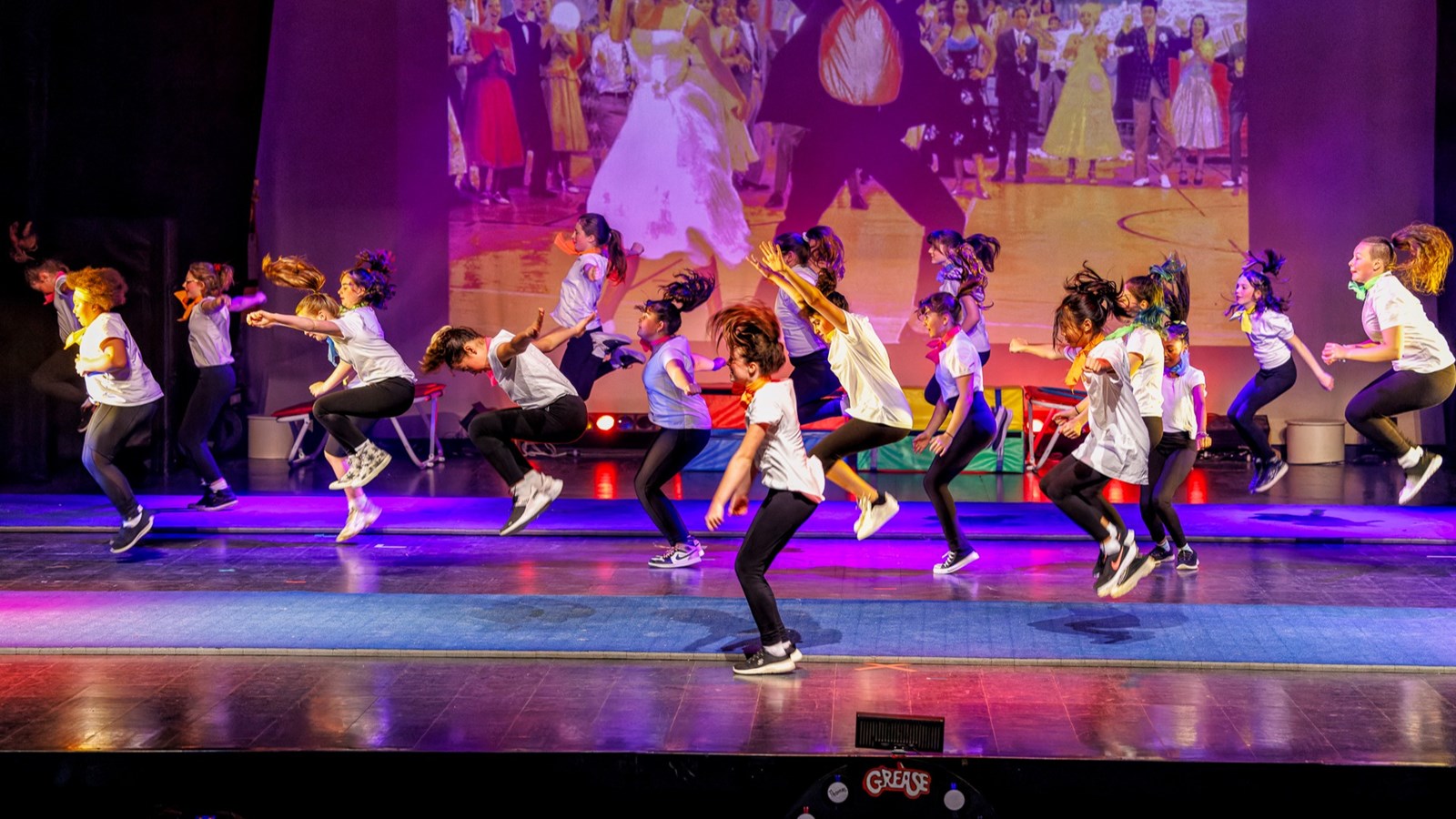 Festi-Cirque: un spectacle sur des airs disco pour l'école François-Perrot 