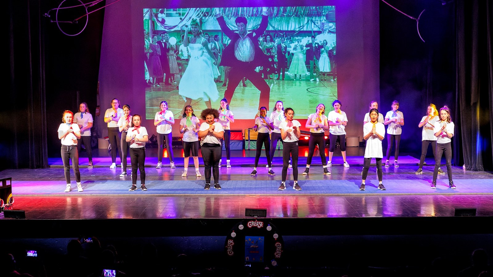 Festi-Cirque: un spectacle sur des airs disco pour l'école François-Perrot 