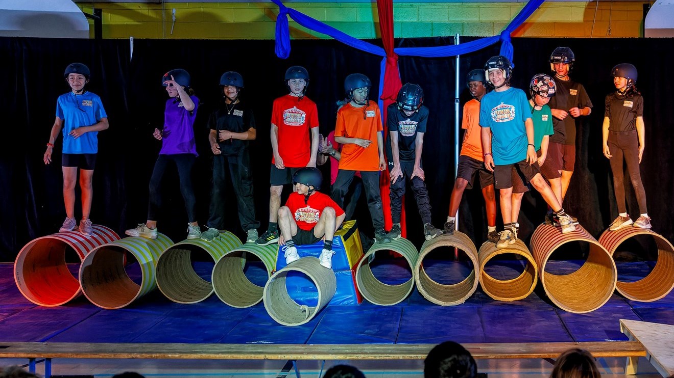 Festi-Cirque: trois représentations hautes en couleurs pour l'école Virginie-Roy