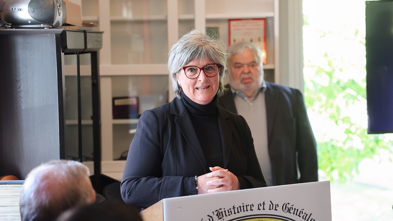 La représentante de la députée de Soulanges, Marilyne Picard, Jeanne Turbide, était aussi sur place pour célébrer ce moment 
