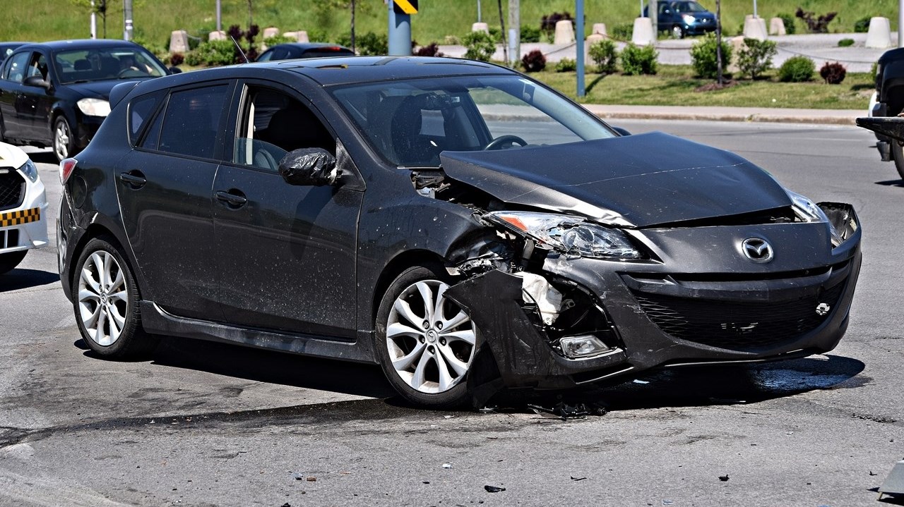 Traffic accident snarls afternoon traffic in Pincourt