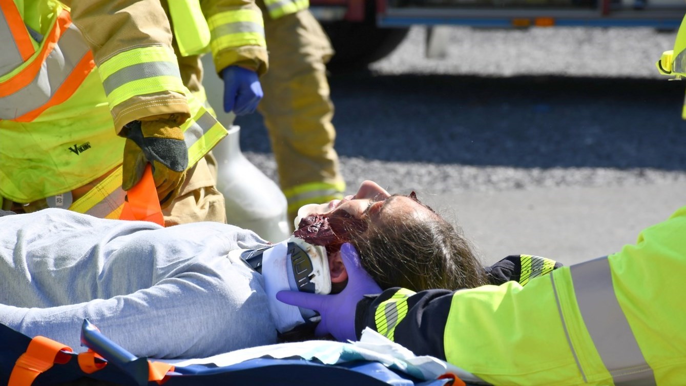 Une simulation d'accident pour sensibiliser les jeunes aux dangers de l'alcool au volant  