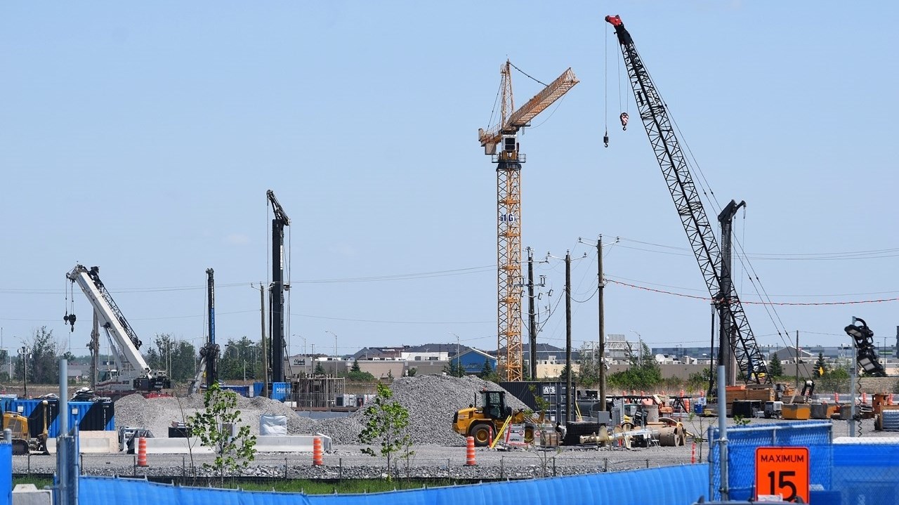 Construction of the new Vaudreuil-Soulanges Hospital in Vaudreuil-Dorion on June 3.